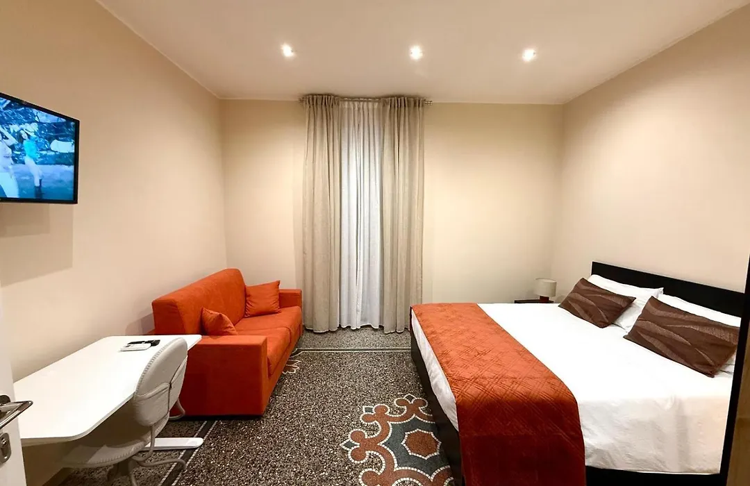 Casa B&B Paganini -If You Book 2 Rooms You Have The Whole House To Yourself-1